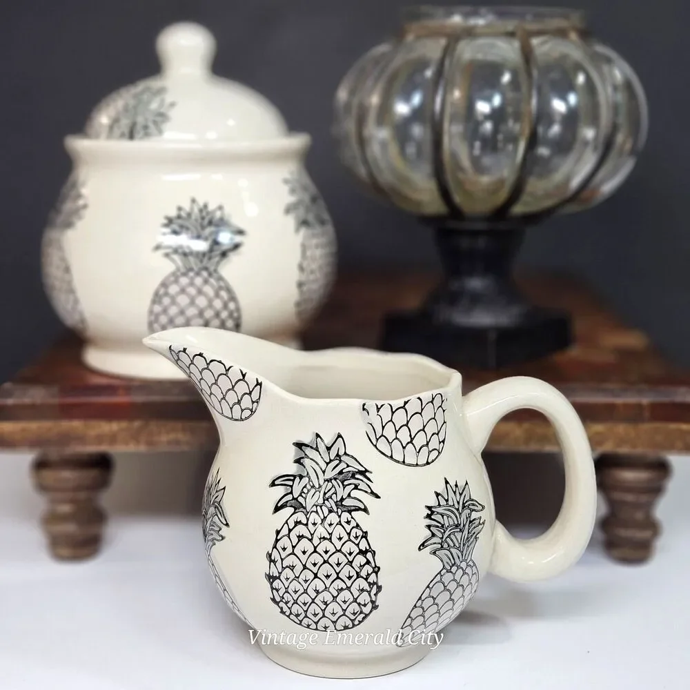 Vtg Signature Housewares Black Pineapples & White Lidded Sugar Bowl Dish Set / 2